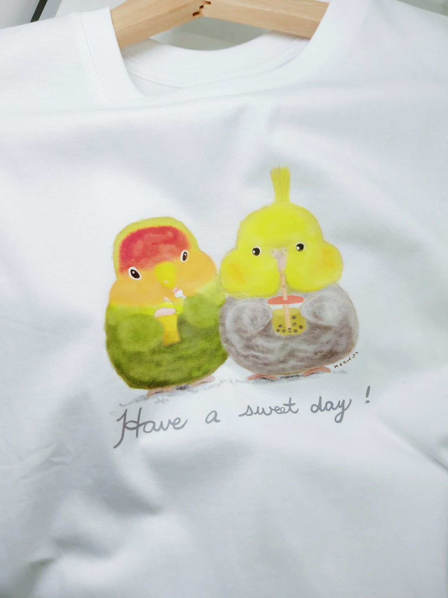 ✿ 免運費 ✿ : : 100%純棉超透氣短T : : 🌱 玄鳳/雞尾與愛情鳥寶寶Have a sweet day!