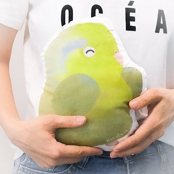 : : Small pillow: : 🌱 Green Monk Baby Parrot