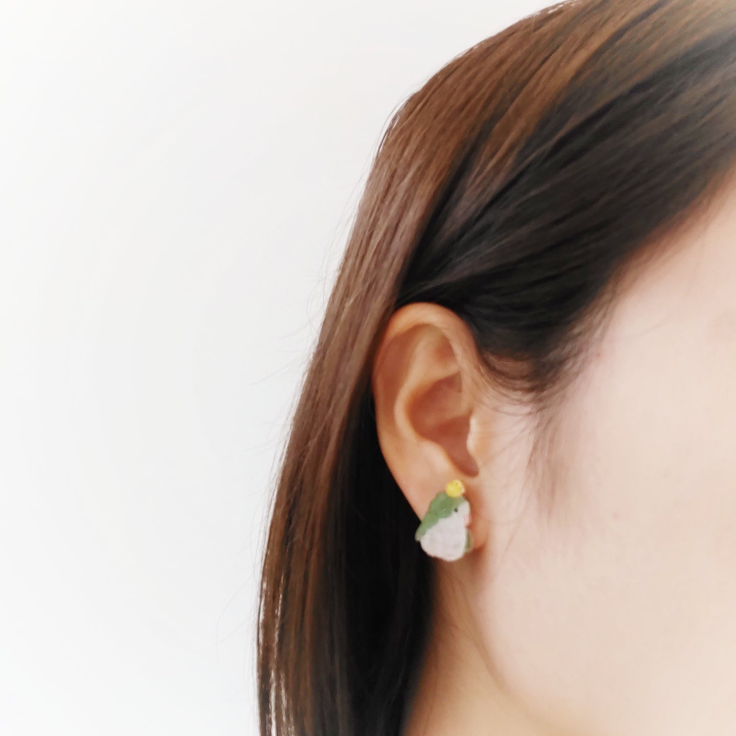 ✿ Free shipping✿:: Earrings:: ❗You can choose different parrots to make it a pair❗Cockatiel and milk tea