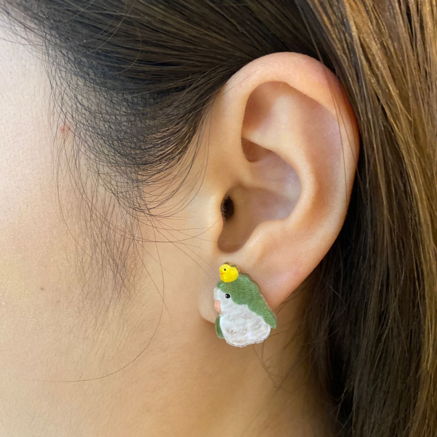 ✿ Free shipping✿:: Earrings:: ❗You can choose different parrots to make it a pair❗Cockatiel and milk tea