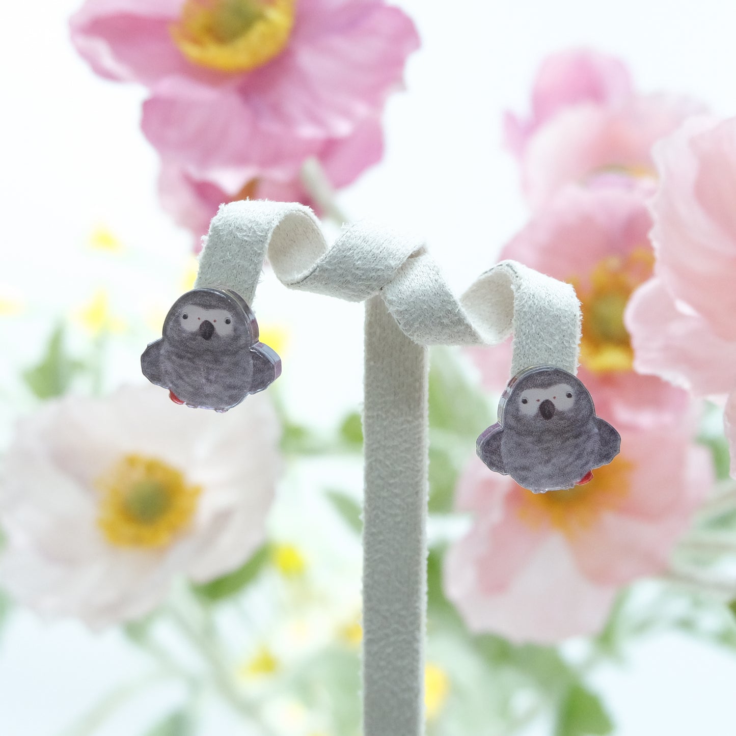 ✿ Free shipping✿:: Earrings:: ❗You can choose different parrots to make it a pair❗African Grey