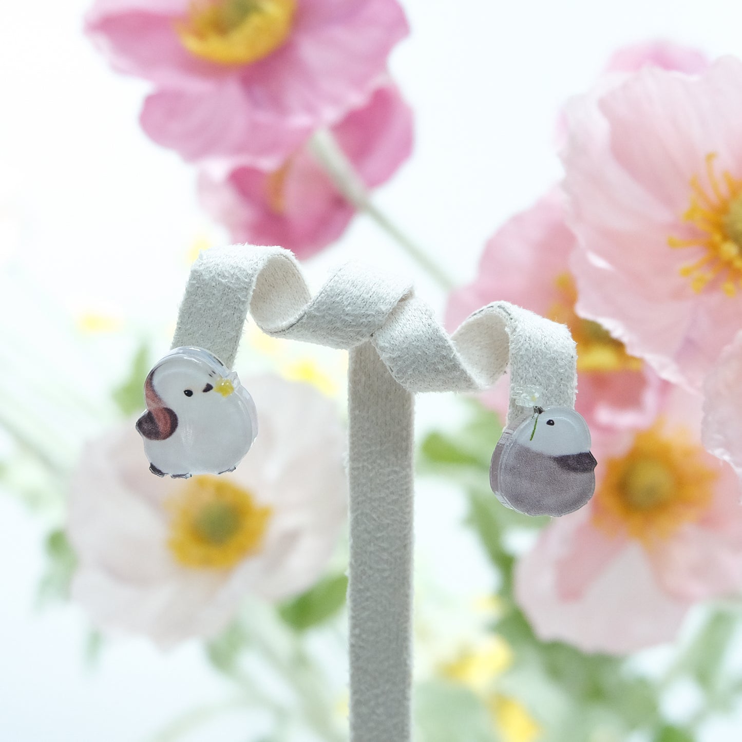 :: Earrings:: ❗You can choose different parrots to make it a pair❗Japanese Tit